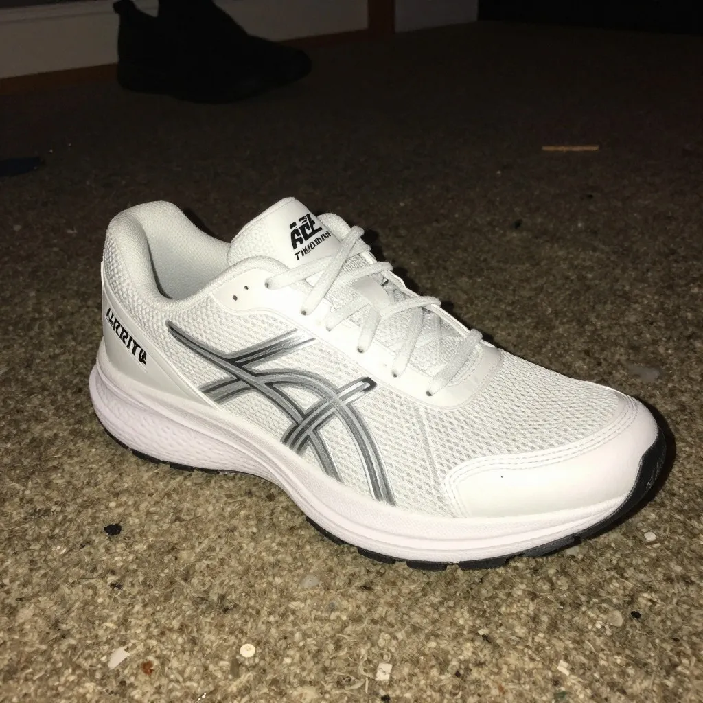 Sneaker to studio white, original input